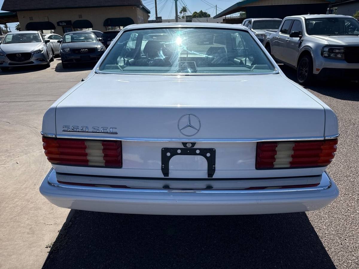 Mercedes-benz-560-sec-1986-white-6