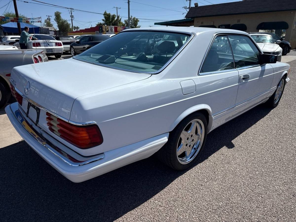 Mercedes-benz-560-sec-1986-white-7
