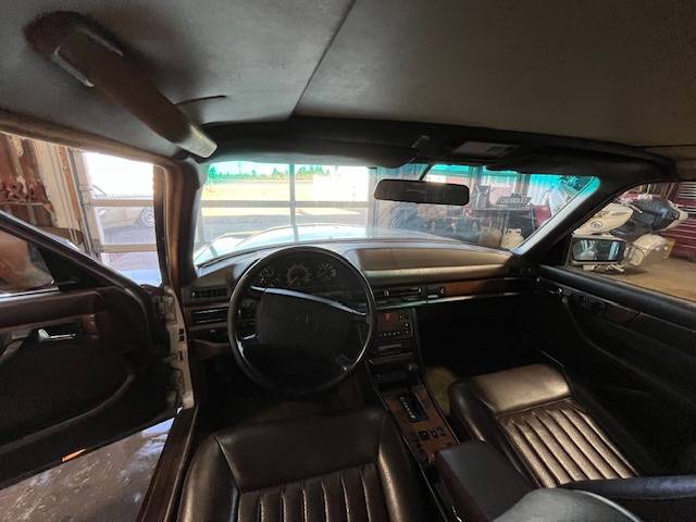 Mercedes-benz-560-sel-1987-13