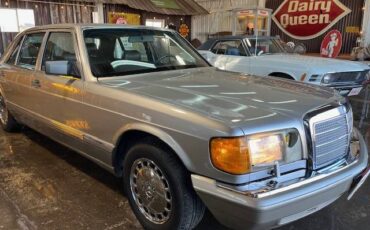 Mercedes-benz-560-sel-1987-2