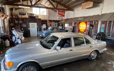 Mercedes-benz-560-sel-1987-4