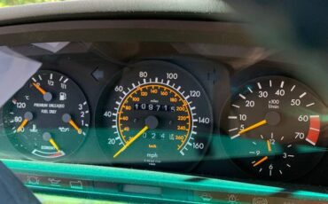 Mercedes-benz-560-sel-1988-white-12