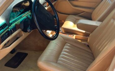 Mercedes-benz-560-sel-1988-white-13