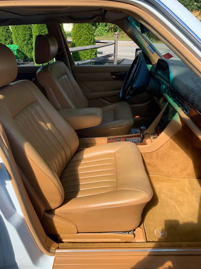 Mercedes-benz-560-sel-1988-white-3