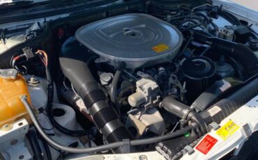 Mercedes-benz-560-sel-1988-white-7