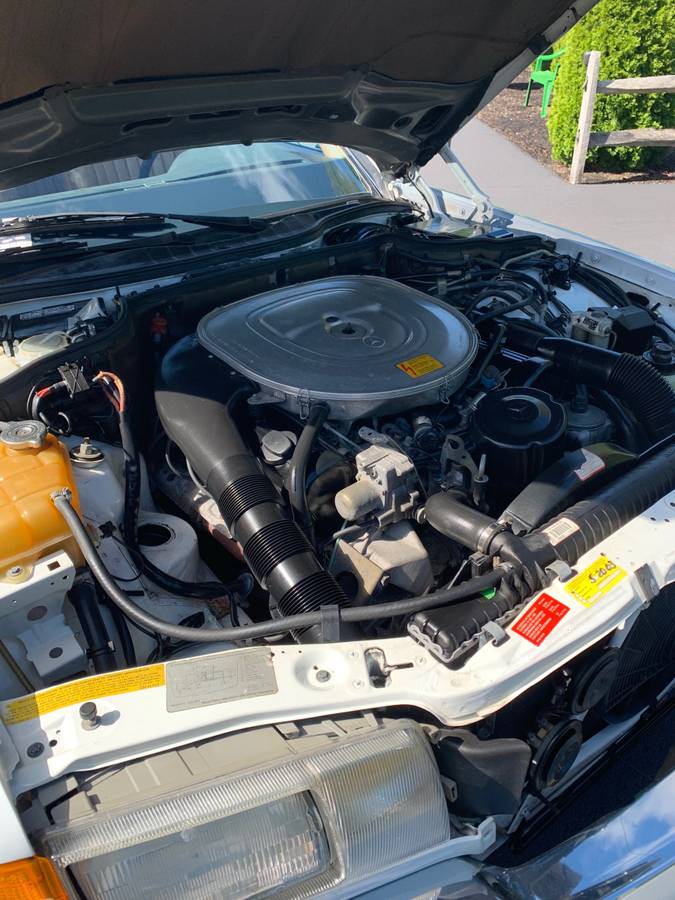Mercedes-benz-560-sel-1988-white-7