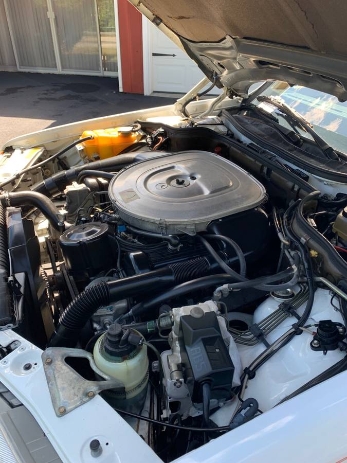 Mercedes-benz-560-sel-1988-white-9