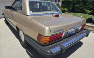 Mercedes-benz-560-sl-1986-4
