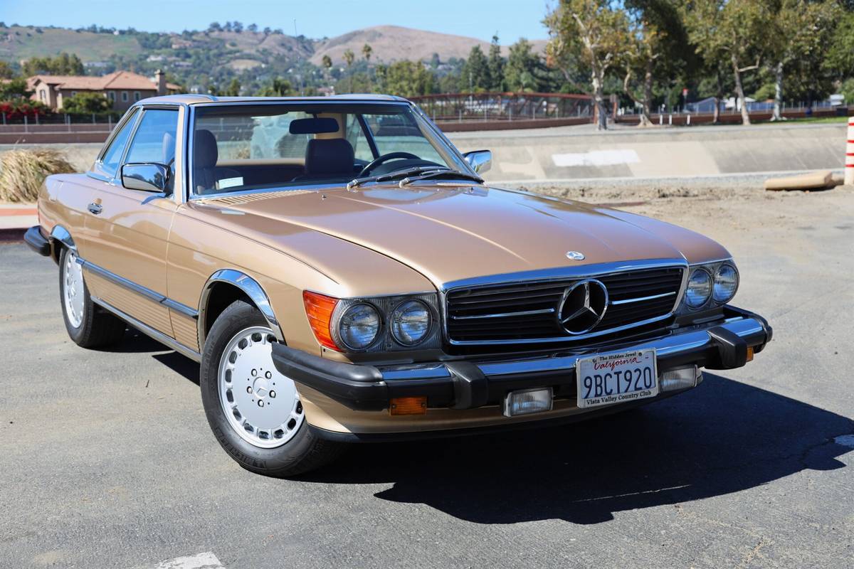 Mercedes-benz-560-sl-1986-black-1