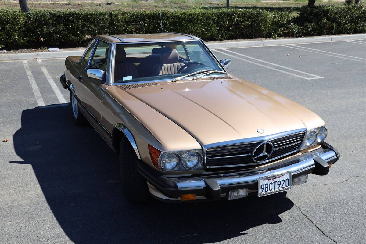 Mercedes-benz-560-sl-1986-black-12