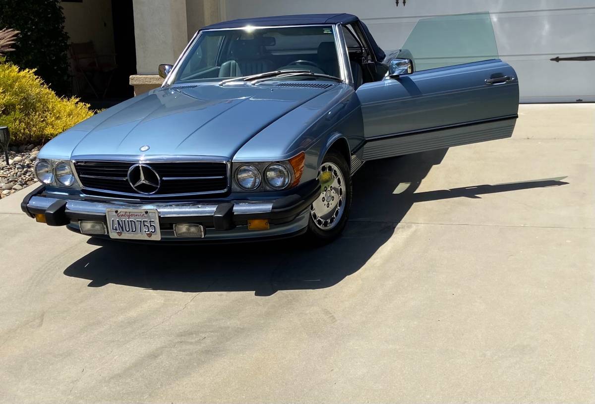Mercedes-benz-560-sl-1986-blue-13