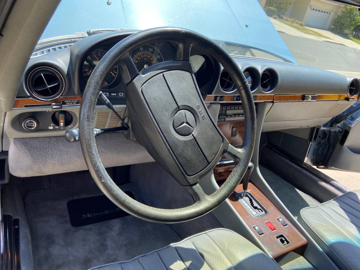 Mercedes-benz-560-sl-1986-blue-17