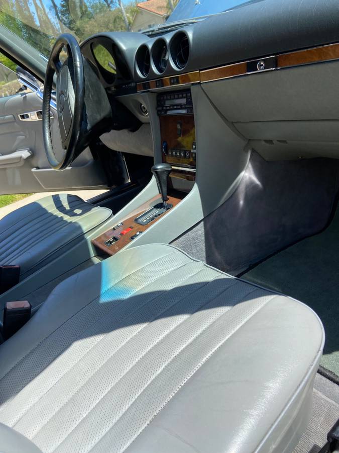 Mercedes-benz-560-sl-1986-blue-18