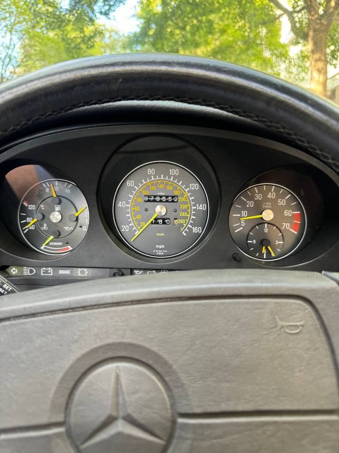 Mercedes-benz-560-sl-1988-11