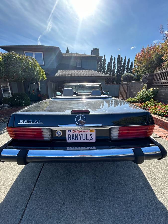 Mercedes-benz-560-sl-1988-black-2