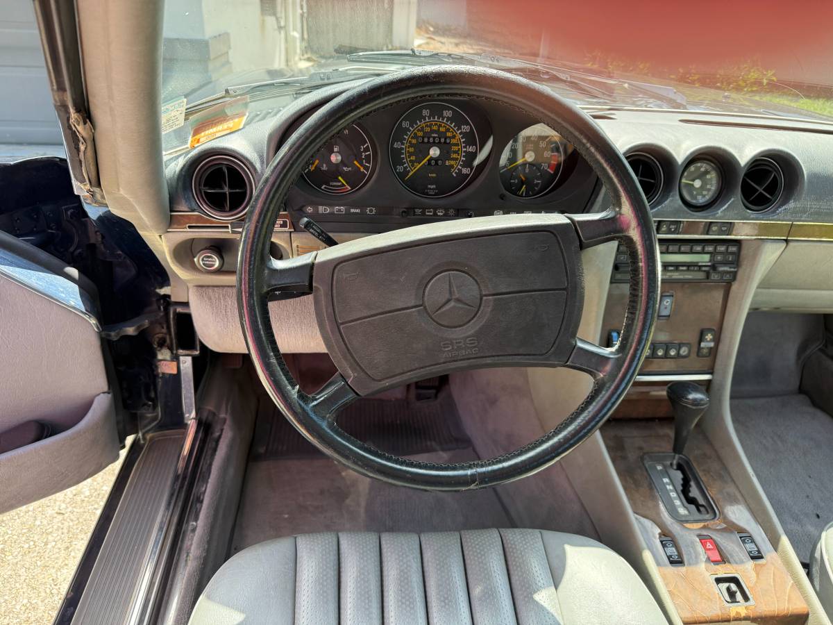 Mercedes-benz-560-sl-1989-5