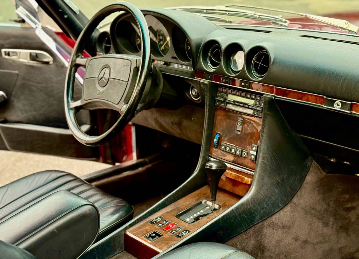 Mercedes-benz-560-sl-1989-red-14