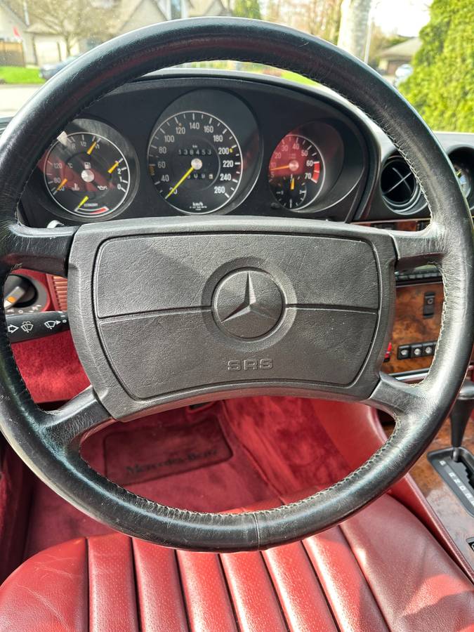 Mercedes-benz-560-sl-r107-1987-white-9