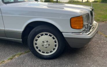 Mercedes-benz-560sel-1987-white-20
