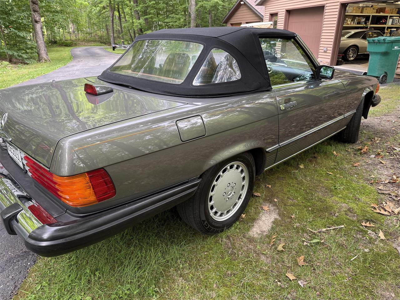 Mercedes-benz-560sl-1986-Anthracite-Gray-Meta-Palomino-leather-5