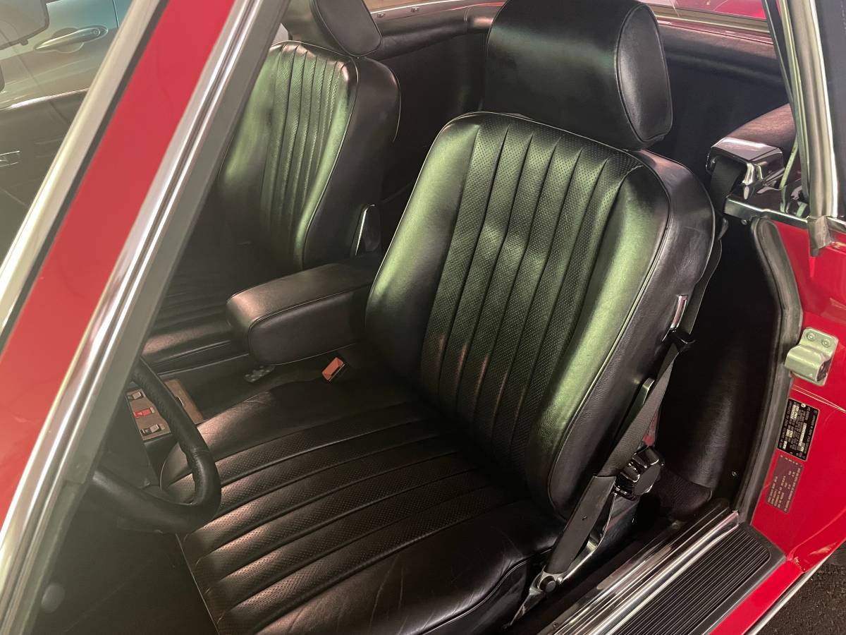 Mercedes-benz-560sl-1986-red-11