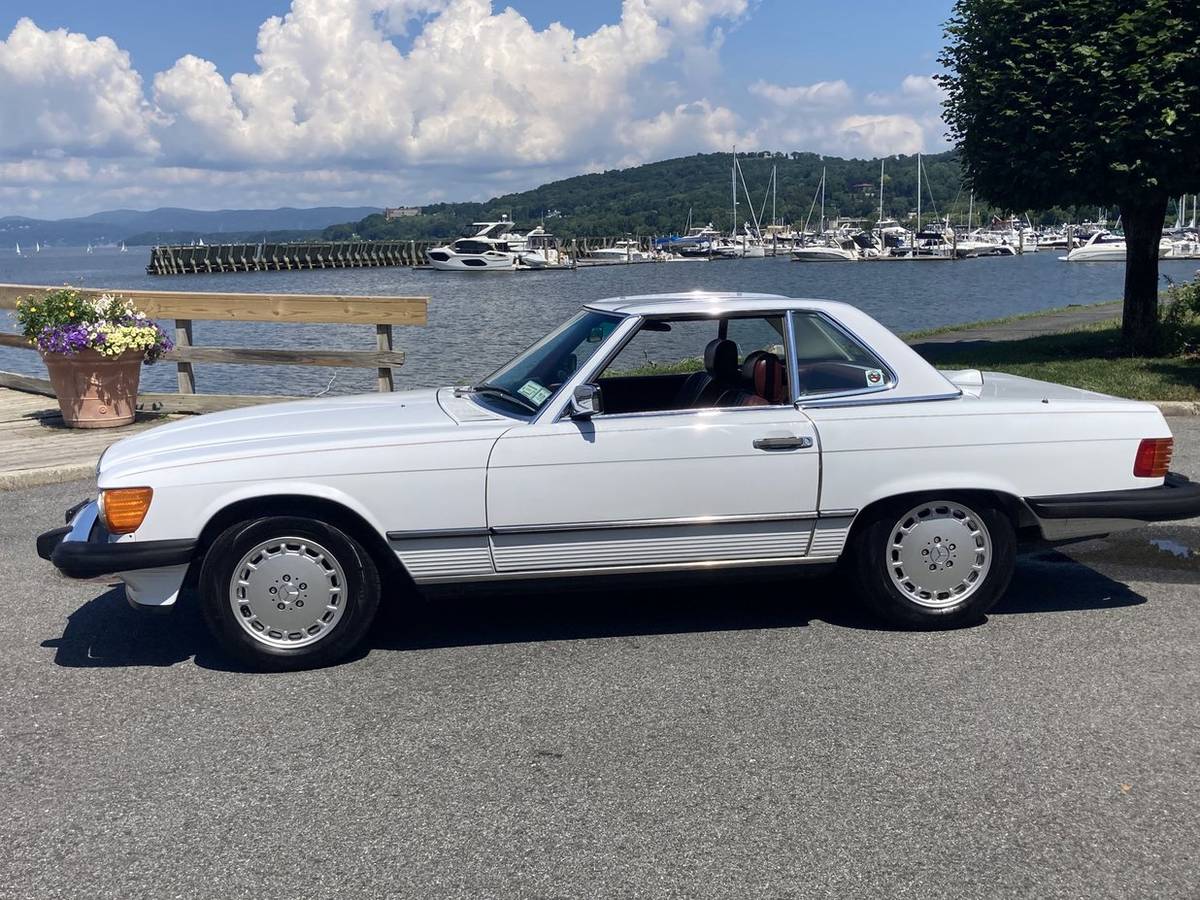 Mercedes-benz-560sl-1987-white-1