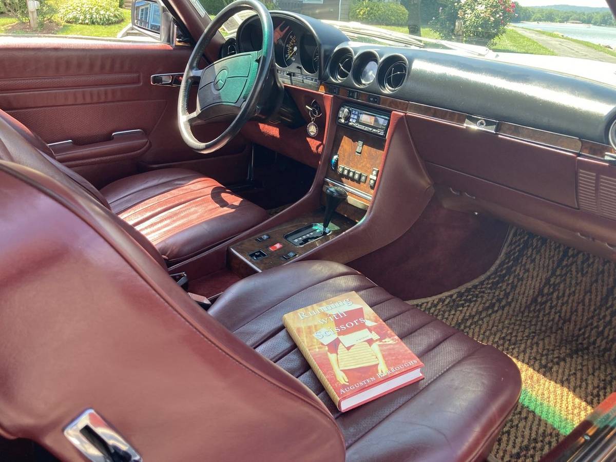 Mercedes-benz-560sl-1987-white-8