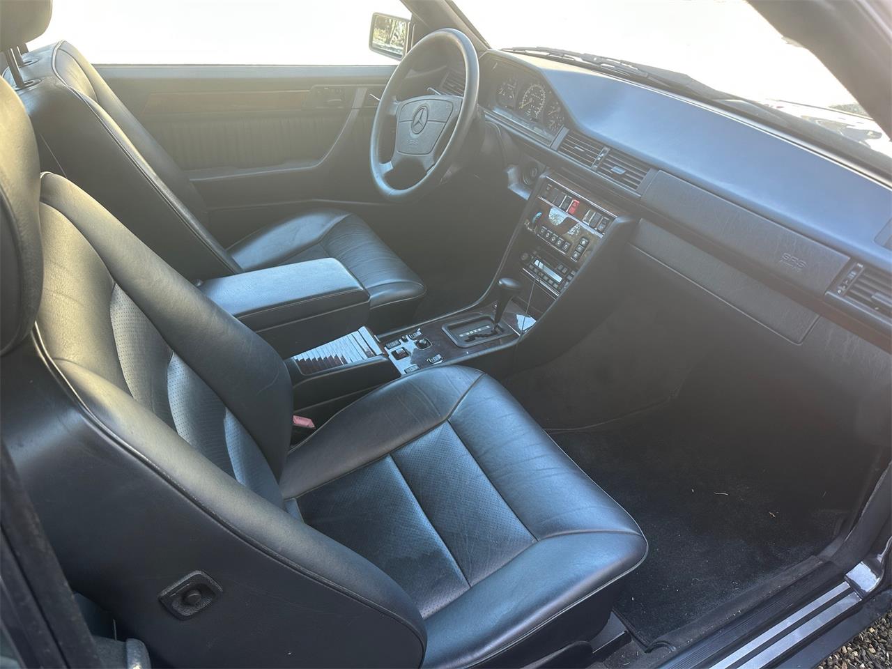 Mercedes-benz-E320-1994-Two-Tone-Gray-Black-12