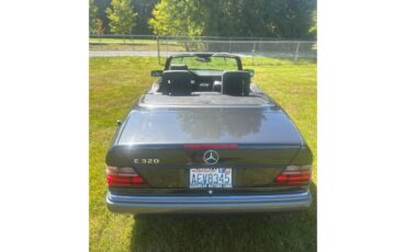 Mercedes-benz-E320-1994-Two-Tone-Gray-Black-7