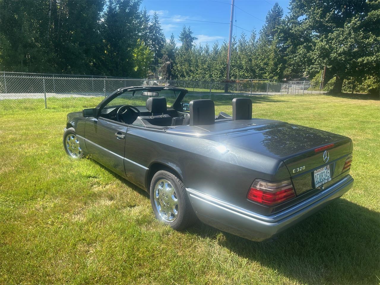 Mercedes-benz-E320-1994-Two-Tone-Gray-Black-9