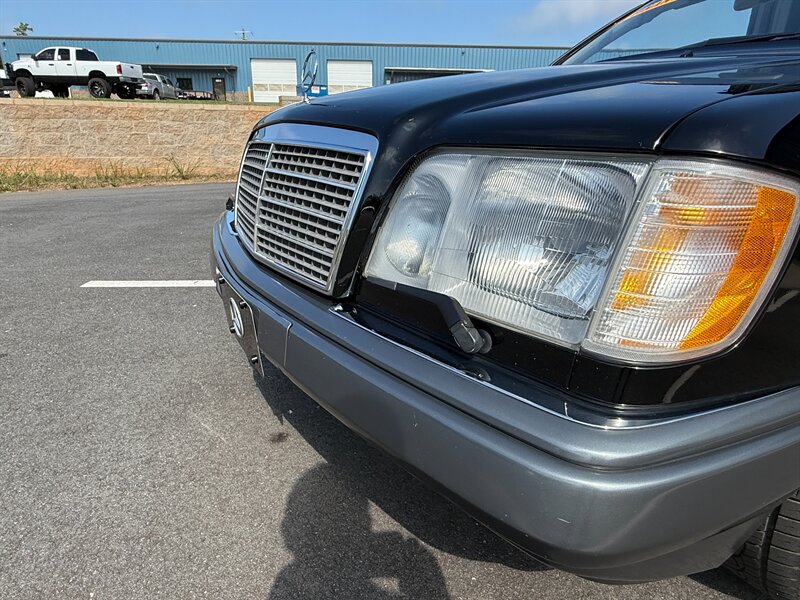 Mercedes-benz-Other-1995-Black-18