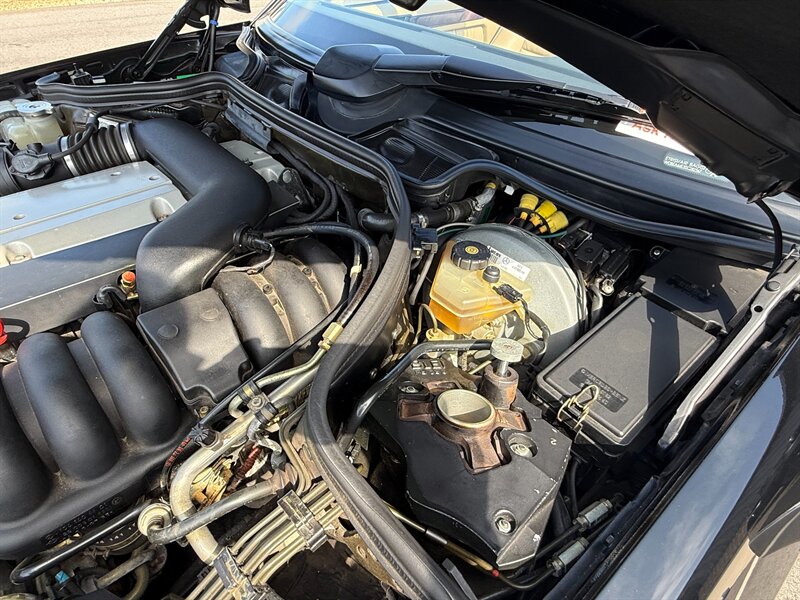 Mercedes-benz-Other-1995-Black-24