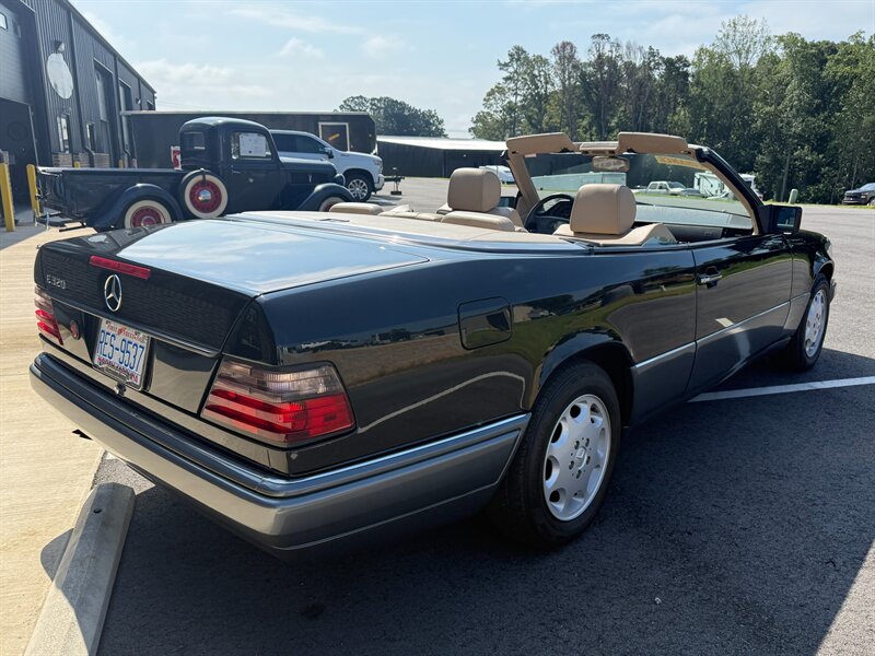 Mercedes-benz-Other-1995-Black-30