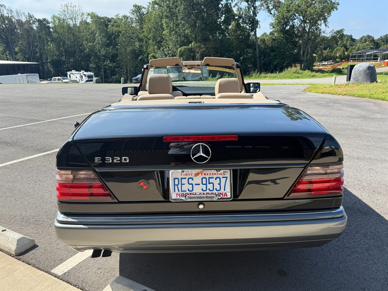 Mercedes-benz-Other-1995-Black-8