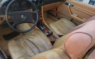 Mercedes-benz-c-class-1983-green-3