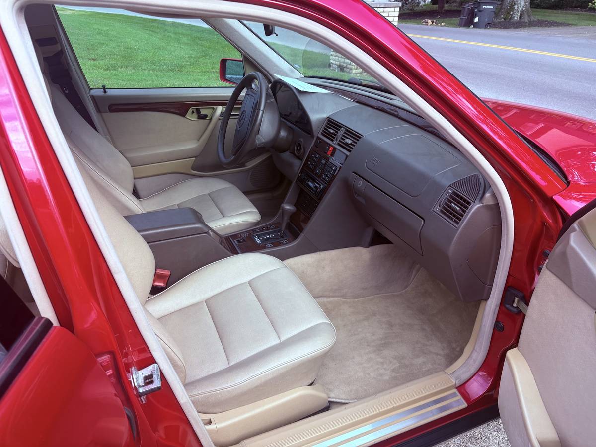 Mercedes-benz-c-class-c-280-sedan-4-door-1994-red-8