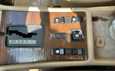 Mercedes-benz-c300-diesel-1985-green-5