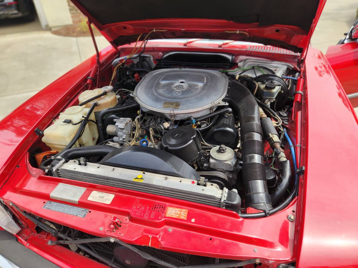 Mercedes-benz-cla-class-560sl-1986-red-4