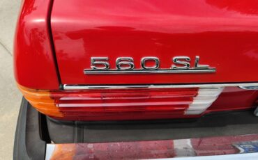 Mercedes-benz-cla-class-560sl-1986-red-9