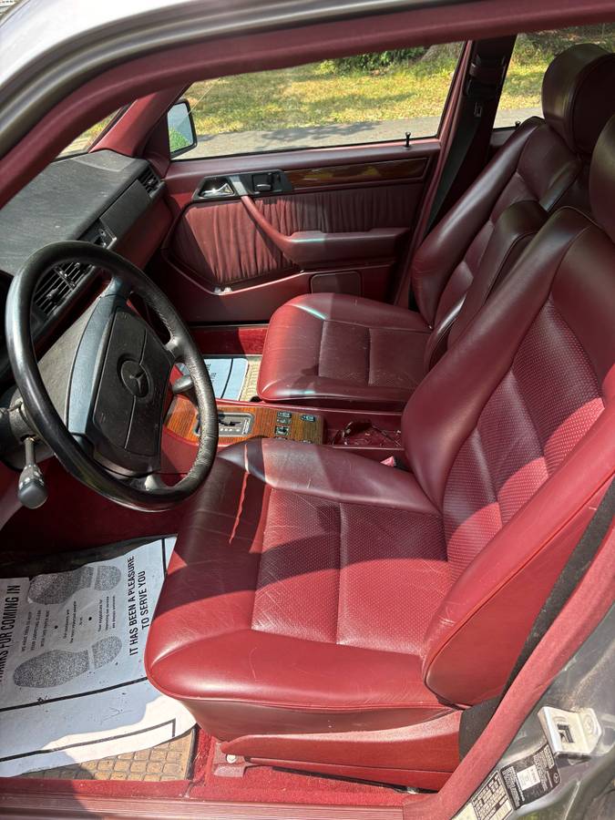 Mercedes-benz-d-class-diesel-1991-silver-6