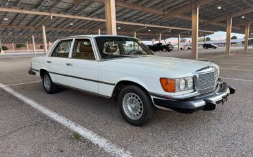 Mercedes-benz-diesel-1979-white-1