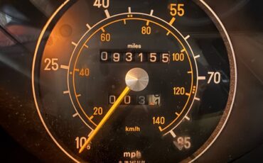 Mercedes-benz-diesel-1979-white-18