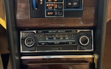 Mercedes-benz-diesel-1979-white-19