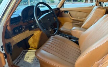 Mercedes-benz-diesel-1979-white-8