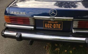 Mercedes-benz-e-class-1978-blue-1