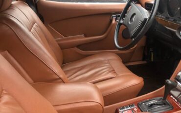 Mercedes-benz-e-class-1978-blue-3