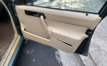 Mercedes-benz-e-class-1993-green-17
