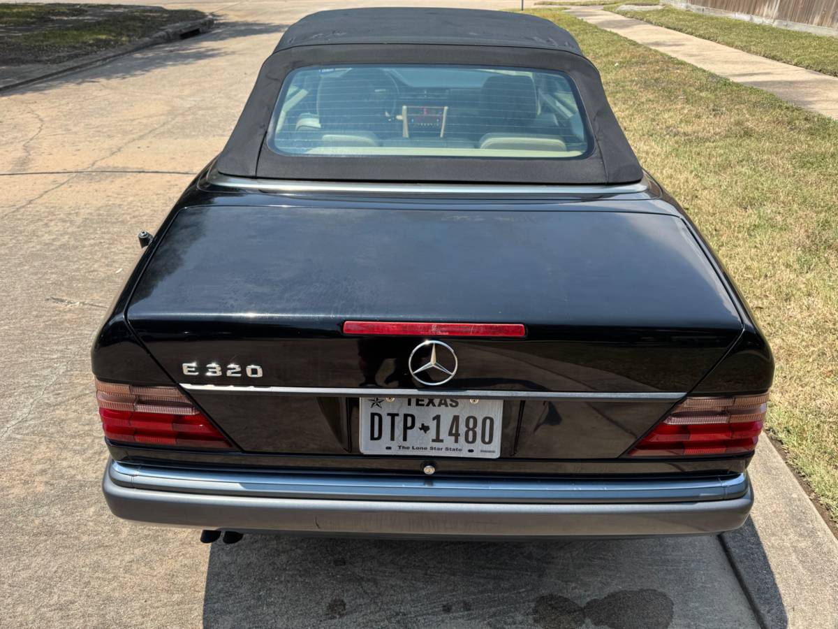Mercedes-benz-e-class-1995-13