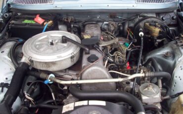 Mercedes-benz-e-class-diesel-1981-blue-1