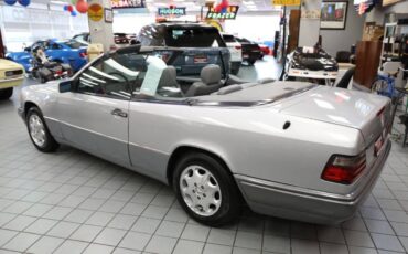 Mercedes-benz-e-class-e-320-2dr-1995-silver-14